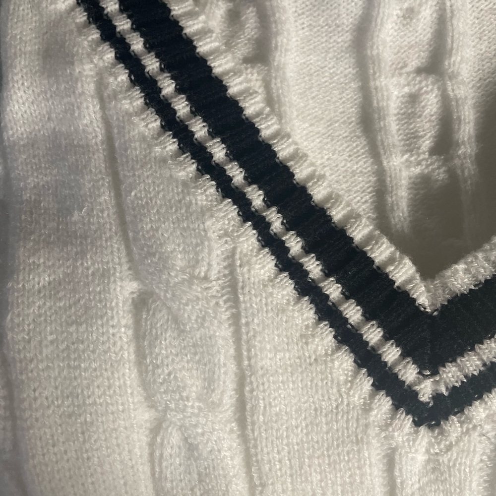 Navy and white cricket knit